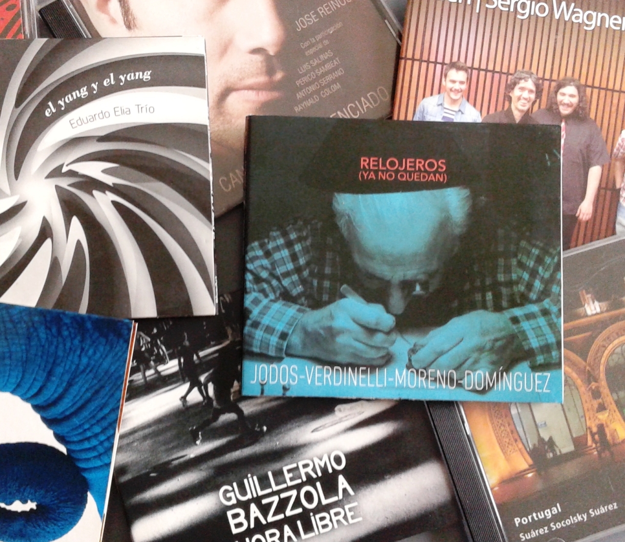 Horacio Vargas y los creativos 15 años de BlueArt 8 20170622 102549 1