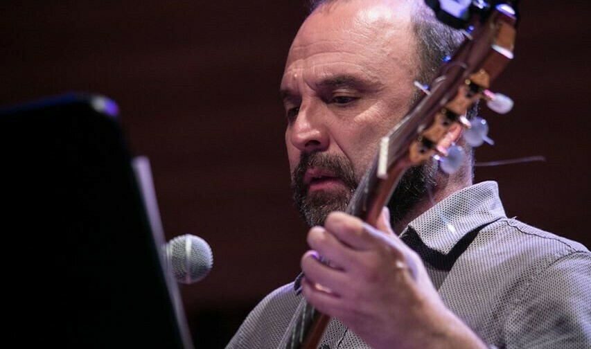 Carlos Casazza y la compleja sencillez de la música 2 32484645 833064623543328 9175082370926116864 o