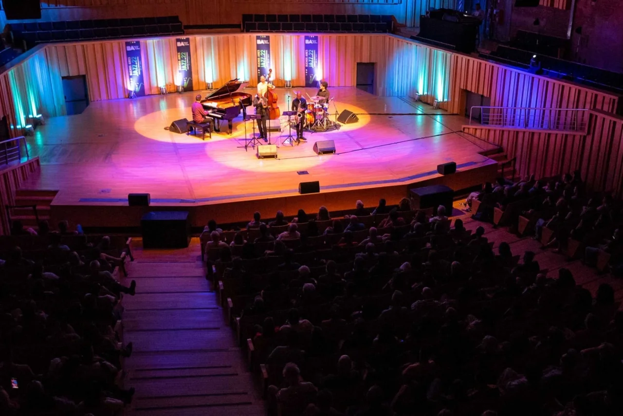 La ciudad se viste de jazz 10 042 AFS BAJAZZ 23112022 DSC2750 Maria Celeste Alonso