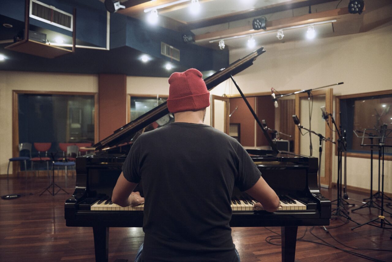 Martin 4